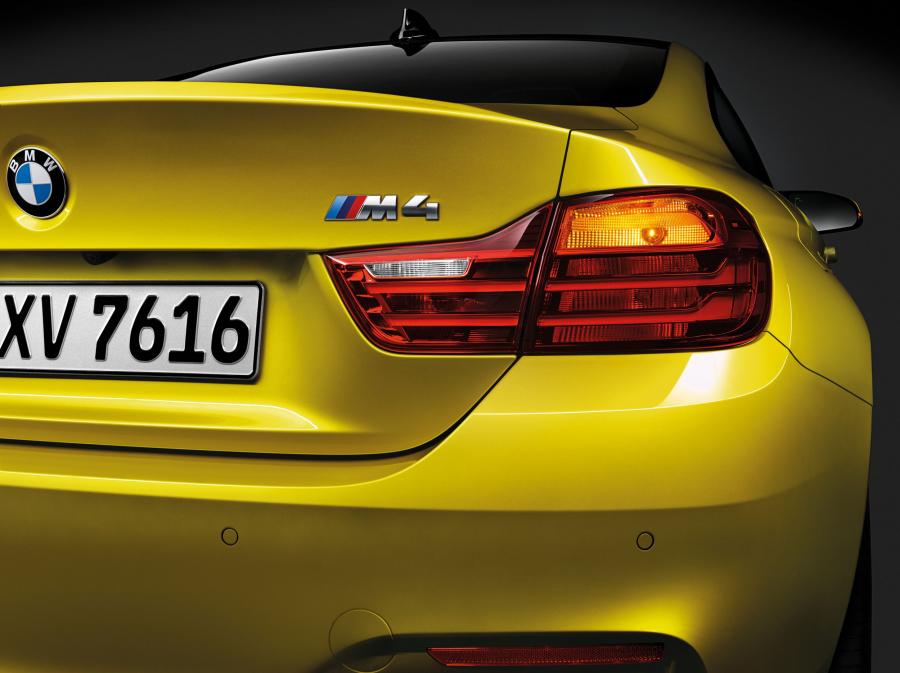  BMW M4 Coupe 2014 года  (фото 6 из 120)